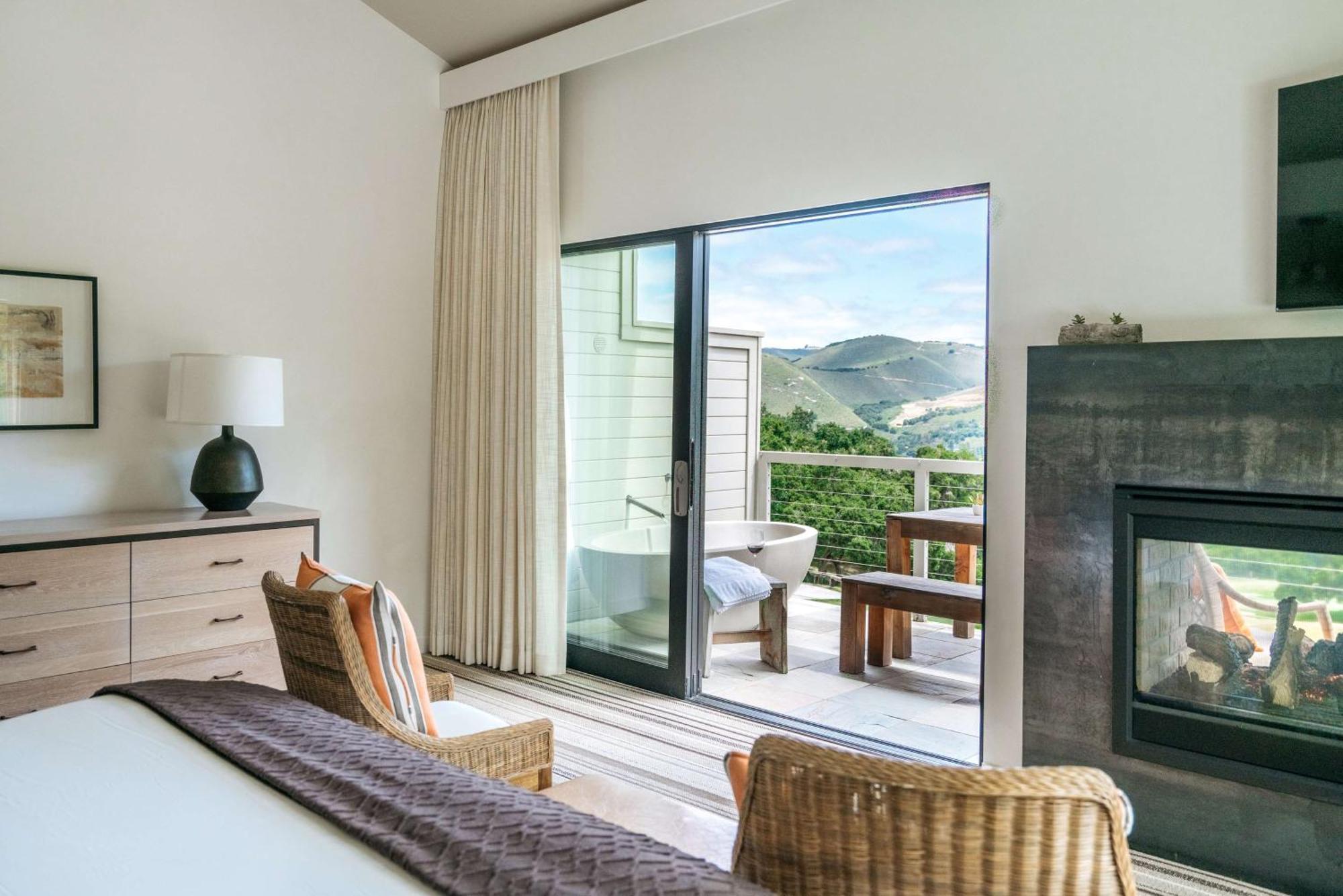 Carmel Valley Ranch, In The Unbound Collection By Hyatt Exterior photo
